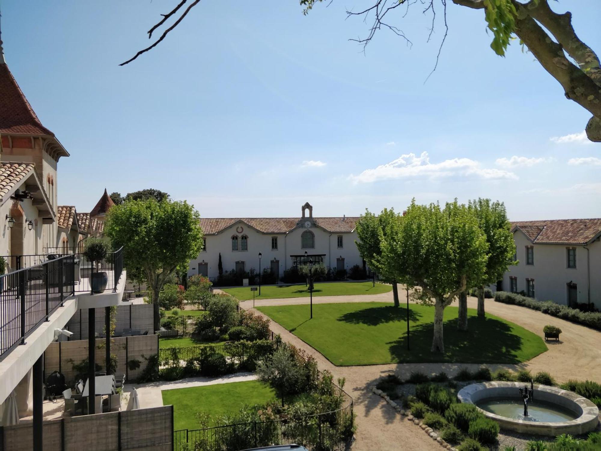 Chateau St Pierre De Serjac Puissalicon Esterno foto
